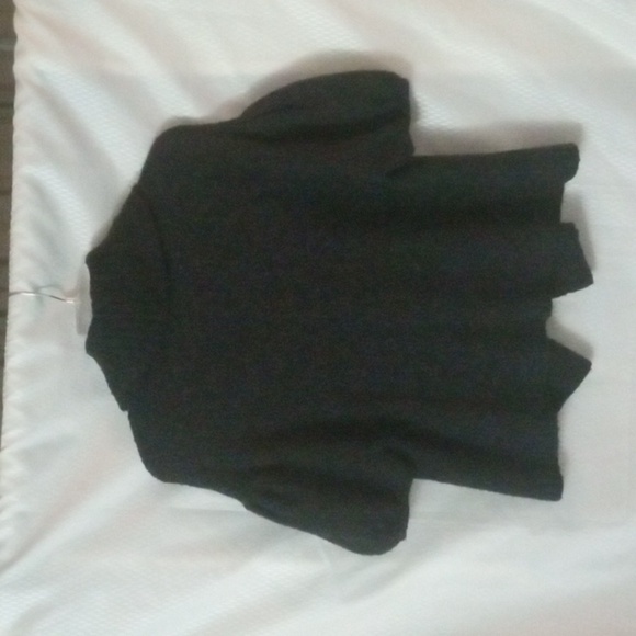 BCBG MAXAZRIA Cowl Collar Short Sleeve  Cardigan Sz XS/S Black Pre-owned - Picture 2 of 11